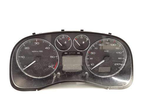 Used Instrument cluster PEUGEOT 307 (3A/C) 1.6 HDi (90 hp) 15833273