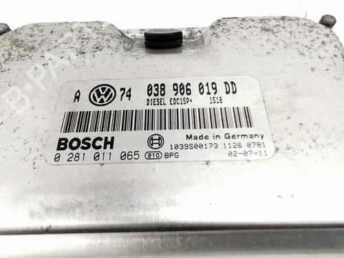Engine control unit (ECU) VW GOLF IV (1J1) 1.9 TDI | BP29526107M57 