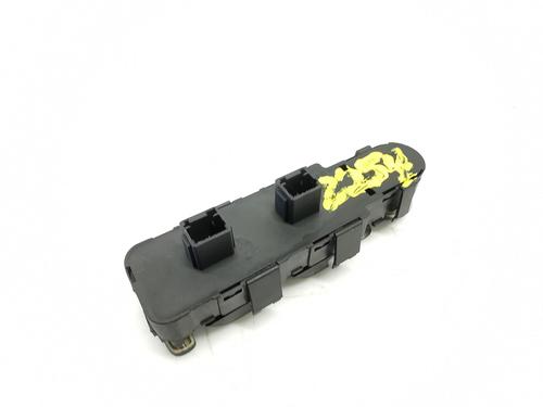 Left front window switch CITROËN C4 I (LC_) 1.6 HDi | BP37683219I27 - Image 2