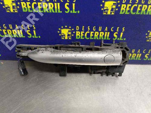 Used Front left exterior door handle Front left exterior door handle RENAULT MEGANE II Estate (KM0/1_) 1.9 dCi (KMRG, KM1G, KM0G, KM2C) (120 hp) 8438551 8438551