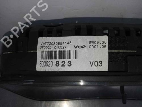 Instrument cluster VW POLO (9N_, 9A_) 1.4 16V | BP8468693C47 