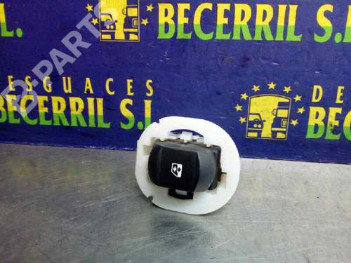 Used Right front window switch Right front window switch RENAULT MEGANE II Saloon (LM0/1_) 1.6 16V (LM1R, LM0C) (112 hp) 8451940 8451940