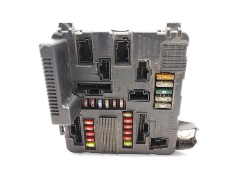 Used Fuse box RENAULT MEGANE II (BM0/1_, CM0/1_) 1.9 dCi (BM0G, CM0G) (120 hp) 29118201