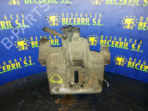 Used Right front brake caliper MERCEDES-BENZ VITO Van (W638) [1997-2003]  11576085