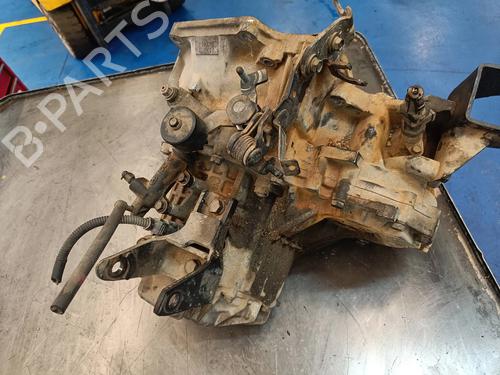 Used Gearbox HYUNDAI MATRIX (FC) 1.6 (103 hp) 17989249