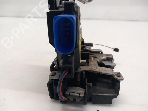 Front left lock VW TOUAREG (7LA, 7L6, 7L7) 3.0 V6 TDI | BP23503563C98 