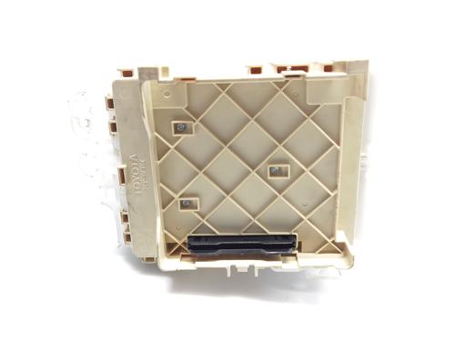 Fuse box TOYOTA AURIS (_E18_) 1.4 D-4D (NDE180_, NDE180R) | BP30858213E1