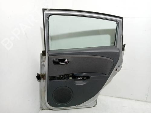Right rear door SEAT LEON (1P1)  | BP18043213C5