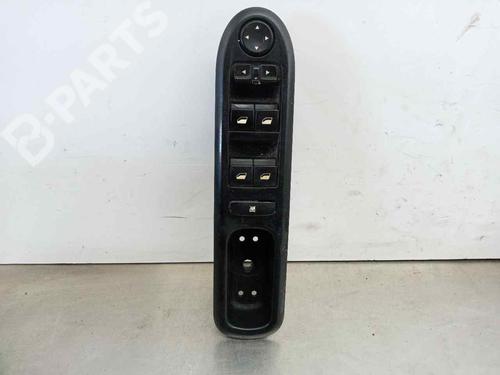 Used Left front window switch Left front window switch PEUGEOT 407 SW (6E_, 6D_) 2.0 HDi 135 (136 hp) 8469127 8469127