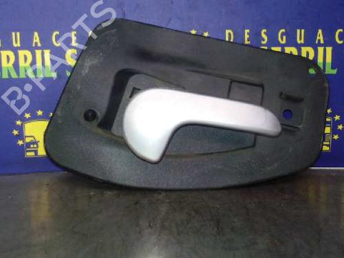 Maneta interior trasera derecha OPEL CORSA C (X01) 1.3 CDTI (F08, F68) (70 hp) 13122299 | 13110963 | 13110959