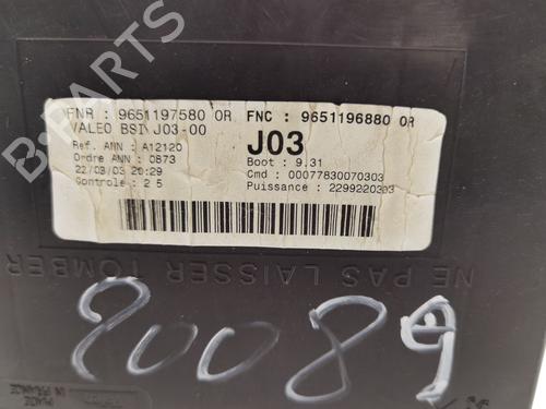 Fuse box PEUGEOT 307 (3A/C) 2.0 HDi 90 | BP26396183E1 