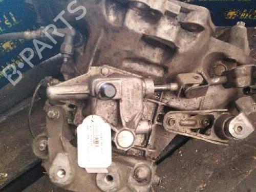 Used Gearbox OPEL MERIVA A MPV (X03) 1.3 CDTI (E75) (69 hp) 8451140