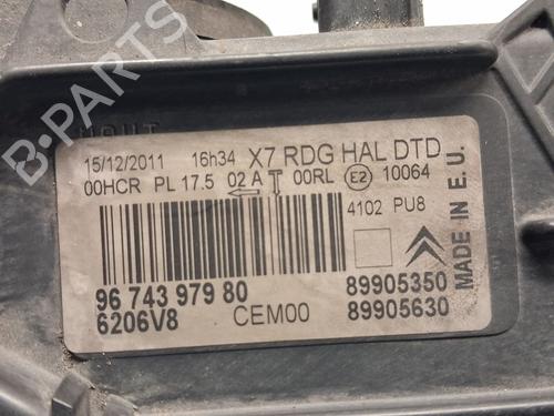 Right headlight CITROËN C5 III (RD_) 2.0 HDi (RDRHD8, RDRHDJ, RDRHR8, RDRHRJ) | BP31052278C29