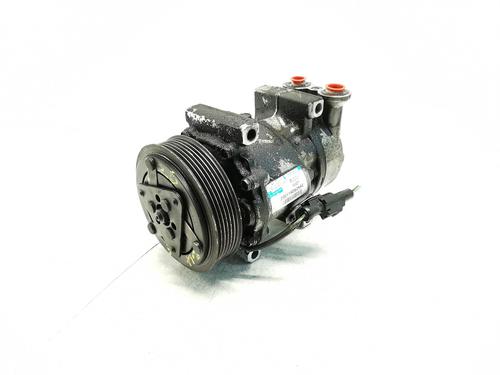 Used AC compressor FORD FIESTA V (JH_, JD_) 1.4 TDCi (68 hp) 31353957