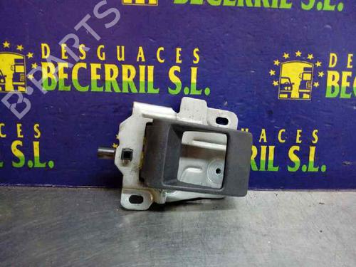 Used Front right interior door handle LAND ROVER FREELANDER I (L314) 2.0 DI 4x4 (98 hp) 8454448