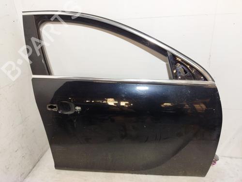 Used Right front door OPEL INSIGNIA A (G09) 2.0 CDTI (68) (131 hp) 30181937
