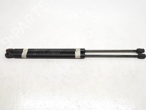BP17987156C138 main image