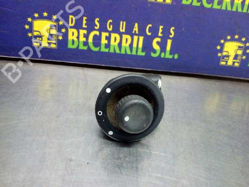 Used Mirror switch RENAULT MEGANE I Coach (DA0/1_) 1.6 16V (DA0B, DA04, DA11) (107 hp) 8440974