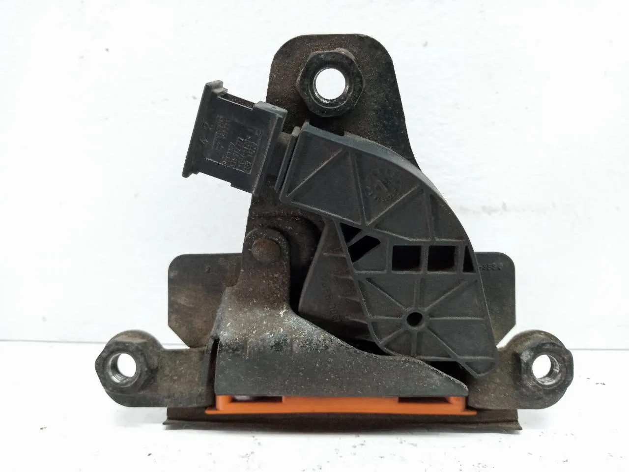 Tailgate lock SKODA FABIA I Combi (6Y5) 1.4 TDI 8480208 | B-Parts 