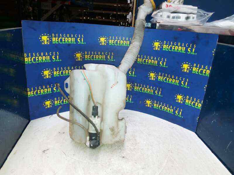 Windscreen washer tank RENAULT MEGANE II Saloon (LM0/1_) 1.5 dCi (LM1E