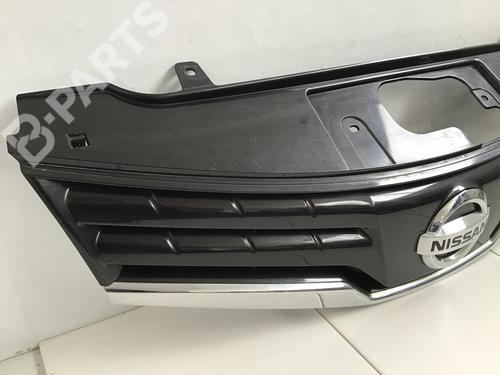 Used Grille NISSAN NOTE (E11, NE11) 1.5 dCi 8204251 | B-Parts