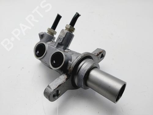 Used Brake master cylinder LAND ROVER RANGE ROVER EVOQUE (L538) [2011-2019]  26004505
