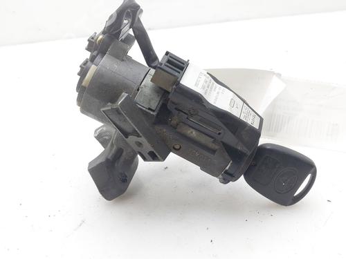 Used Ignition barrel TOYOTA COROLLA (_E12_) 1.6 VVT-i (ZZE121_, ZZE121R) (110 hp) 18091042