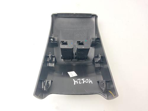 Switch PEUGEOT 208 II (UB_, UP_, UW_, UJ_) | BP32192157I30