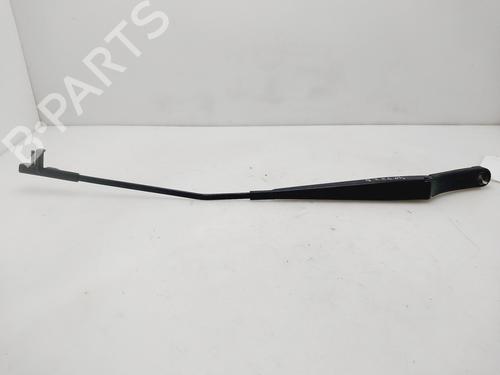 Used Front windshield wiper arm SKODA OCTAVIA II (1Z3) 2.0 TDI (140 hp) 32411292