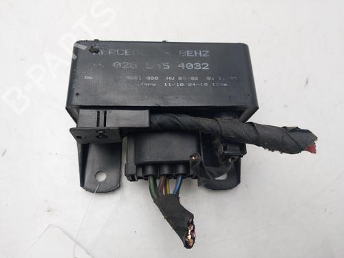 Used Electronic module Electronic module MERCEDES-BENZ S-CLASS (W220, V220) S 320 CDI (220.025, 220.125) (204 hp) 33605180 33605180