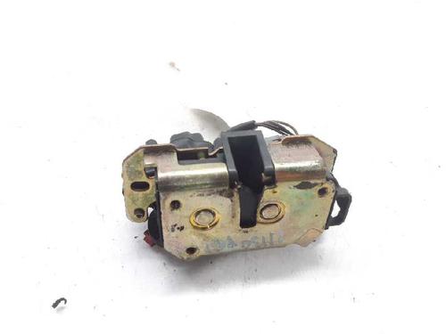 Used Tailgate lock CHRYSLER VOYAGER IV (RG, RS) 2.5 CRD (141 hp) 6424341