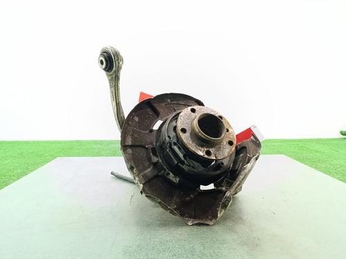 Used Left rear steering knuckle BMW X5 (E70) 3.0 d (235 hp) 26394099