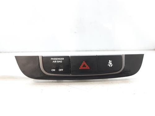 Used Warning switch Warning switch HYUNDAI ix35 (LM, EL, ELH) [2009-2016] 8819759 8819759