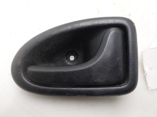 Used Front right interior door handle Front right interior door handle RENAULT MEGANE I (BA0/1_) 1.4 16V (BA0D, BA1H, BA0W, BA10) (95 hp) 33943675 33943675