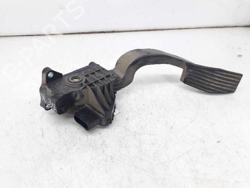 Used Pedal OPEL CORSA D (S07) 1.3 CDTI (L08, L68) (90 hp) 2888869