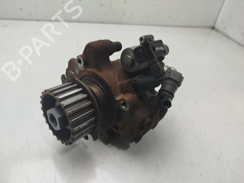 Used Injection pump FORD FOCUS III [2010-2020]  32032602