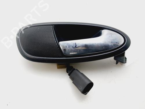 Maneta interior trasera derecha SEAT LEON (1P1) 1.4 TSI (125 hp) 31988099