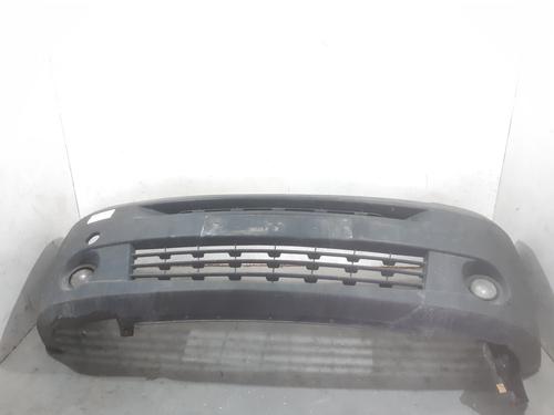 Used Front bumper NISSAN INTERSTAR Van (X70) dCi 150 (145 hp) 8636361