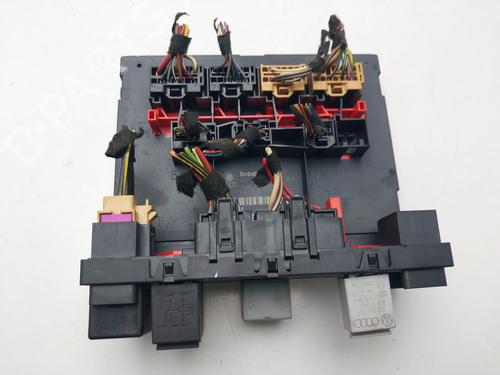 Used Fuse box Fuse box AUDI A3 (8P1) [2003-2013] 33301716 33301716