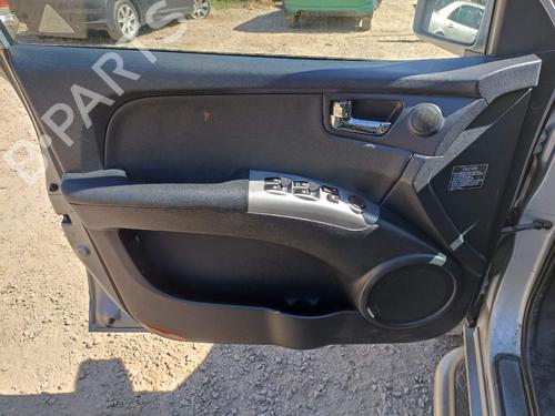 Right front window switch KIA SPORTAGE II (JE_, KM_)  | BP26610582I26 