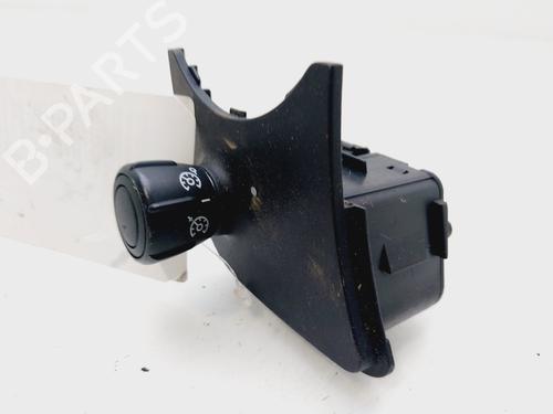 Used Switch RENAULT SCÉNIC II (JM0/1_) 1.9 dCi (JM0G, JM12, JM1G, JM2C) (120 hp) 30100012