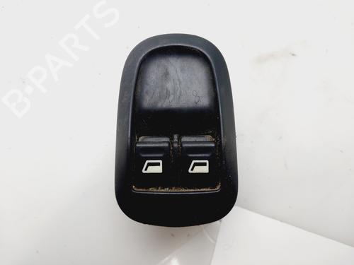 Used Left front window switch PEUGEOT 206 Hatchback (2A/C) [1998-2012]  30314754