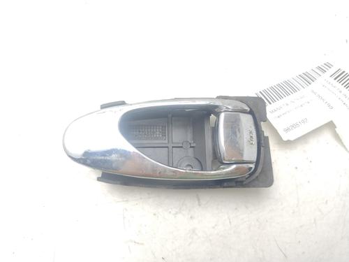 Høyre bak invendig håndtak DAEWOO LEGANZA (KLAV) 2.0 16V (133 hp) 29070230