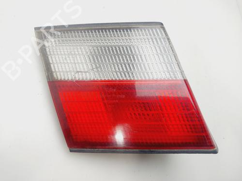 Used Left tailgate light NISSAN PRIMERA (P11) 1.6 16V (99 hp) 30093395