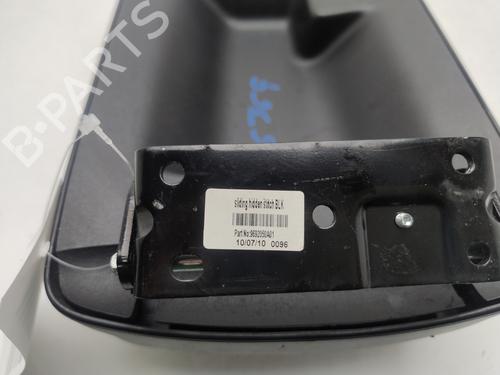 Armrest / Center console NISSAN QASHQAI I (J10, NJ10) 2.0 dCi | BP28319839I20 