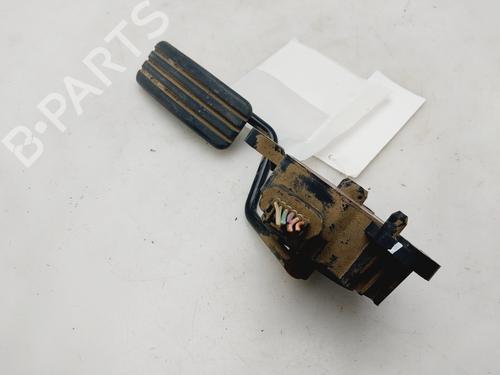 Used Pedal RENAULT SCÉNIC II (JM0/1_) [2003-2010]  31751616