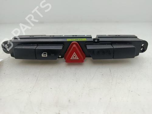 Bouton de warning KIA CEE'D SW (ED) 1.6 CRDi 115 (115 hp) 31964423