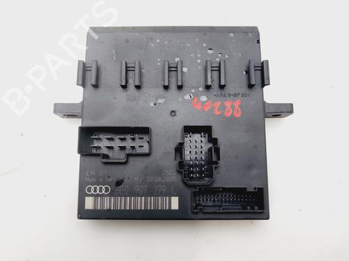 Used Electronic module AUDI A4 B7 (8EC) 2.0 TDI 16V (140 hp) 30897736