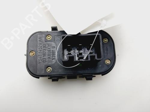 Fensterheberschalter links vorne FORD FOCUS I (DAW, DBW) 1.8 DI / TDDi | BP30897471I27