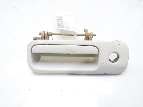 Used Tailgate handle VW POLO III (6N1) 50 1.0 (50 hp) 12413626